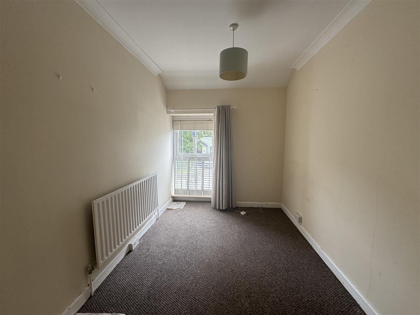 Gowerton Road, Three Crosses, Swansea, SA4 3PY
